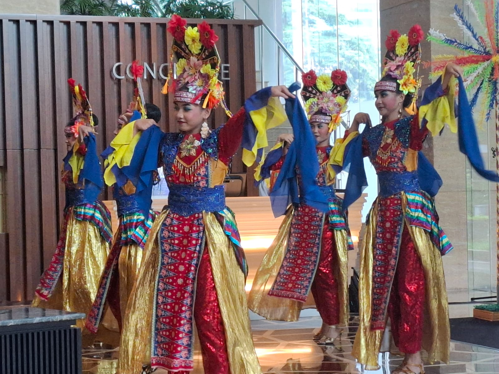 JS Luwansa Hotel Rayakan Hari Ulang Tahun Ke-12