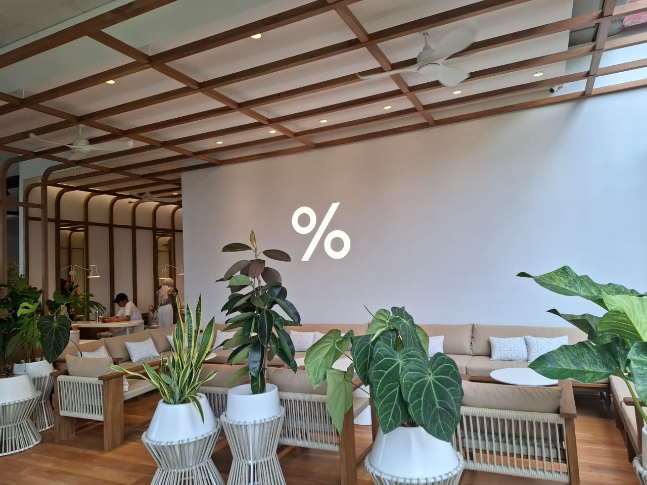 % Arabica Luncurkan Gerai Baru di Pondok Indah & Deretan Menu Terbarunya