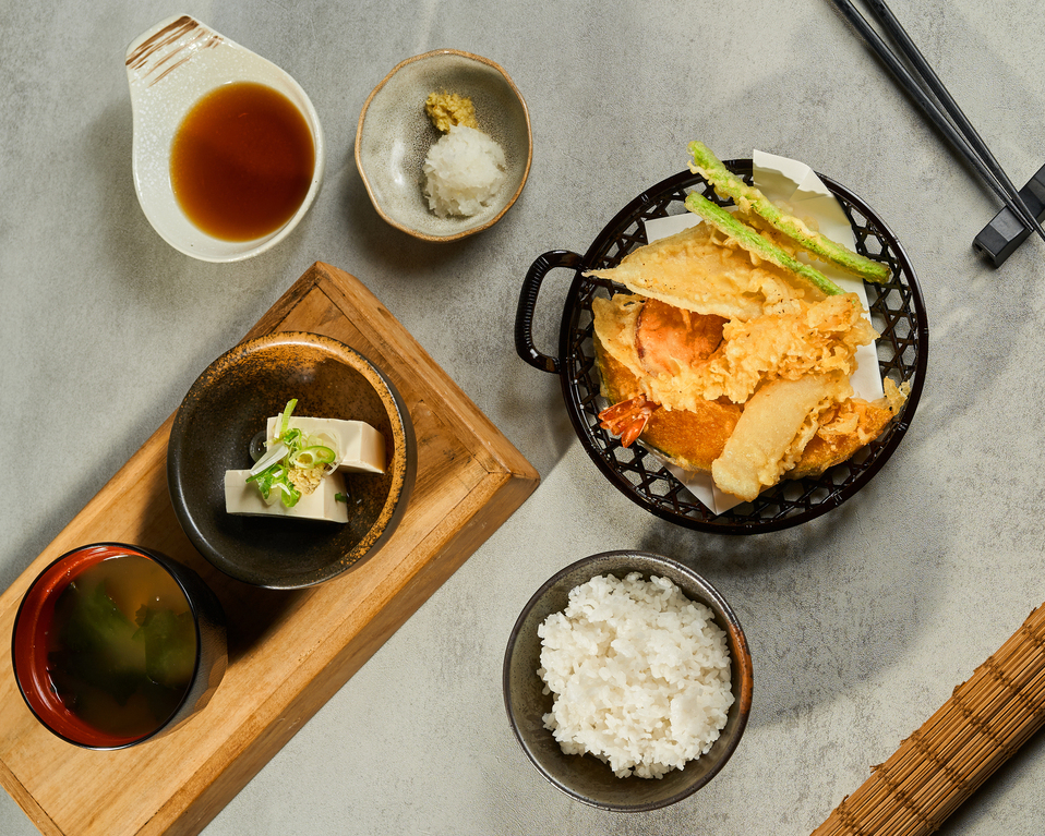 Tenya Tempura Tendon Ke-3 di Indonesia