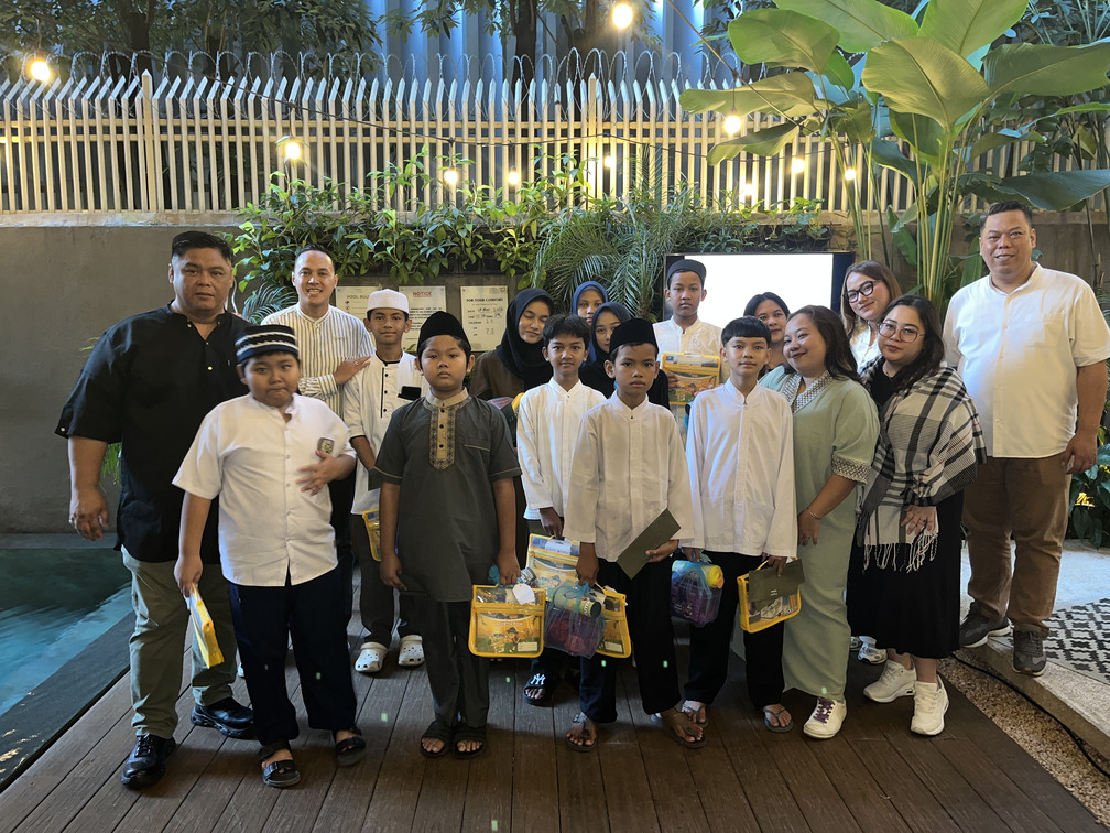 Artotel Casa Kuningan & Artotel Casa Hangtuah Berbagi Kasih Pada Anak Yatim