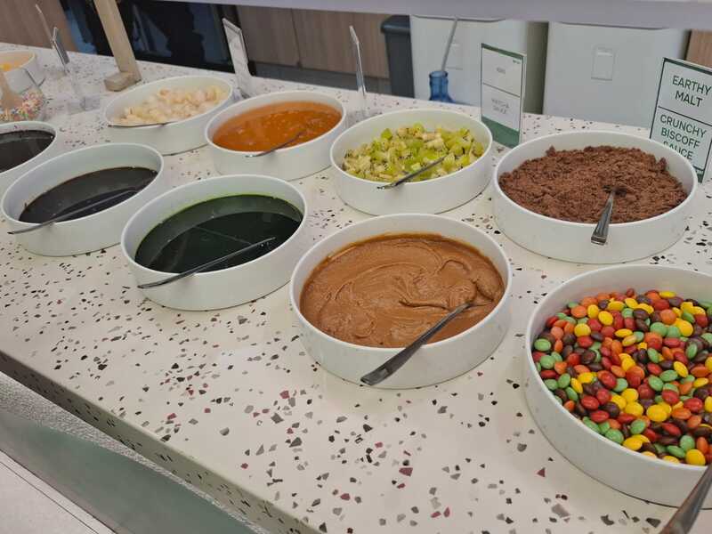 Ha-yo! Frozen Yoghurt Pasaraya Blok M