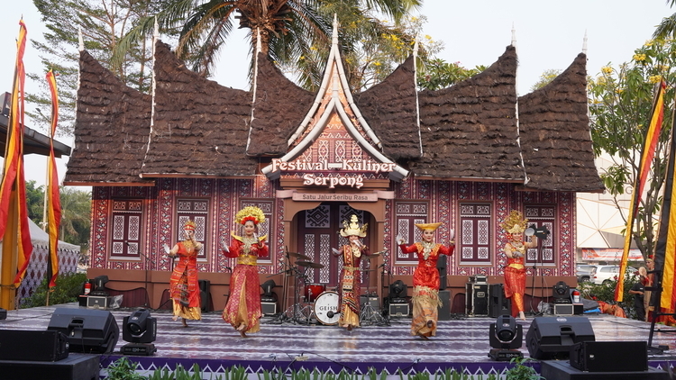 Hiburan Tari di Kemeriahan Festival Kuliner Serpong 2026 di Summarecon Mall Serpong