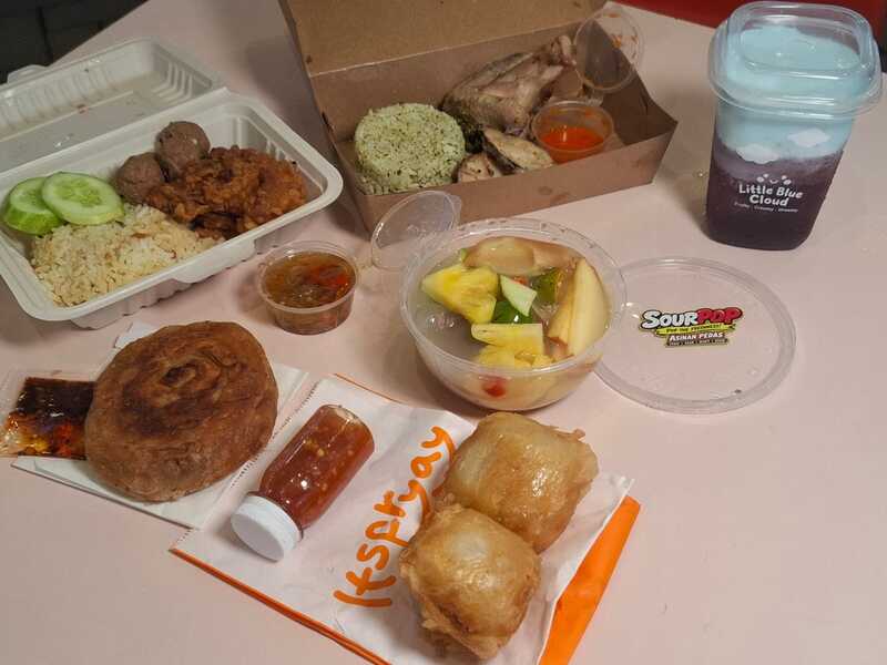 Ragam kuliner Hungry Playground Summarecon Mall Bekasi