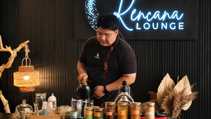Live pembuatan jamu bersama Acaraki Jamu - The Art of Jamu