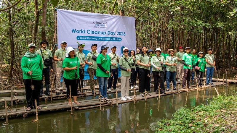 Oakwood Premier Cozmo Jakarta peringati World Cleanup Day 2026