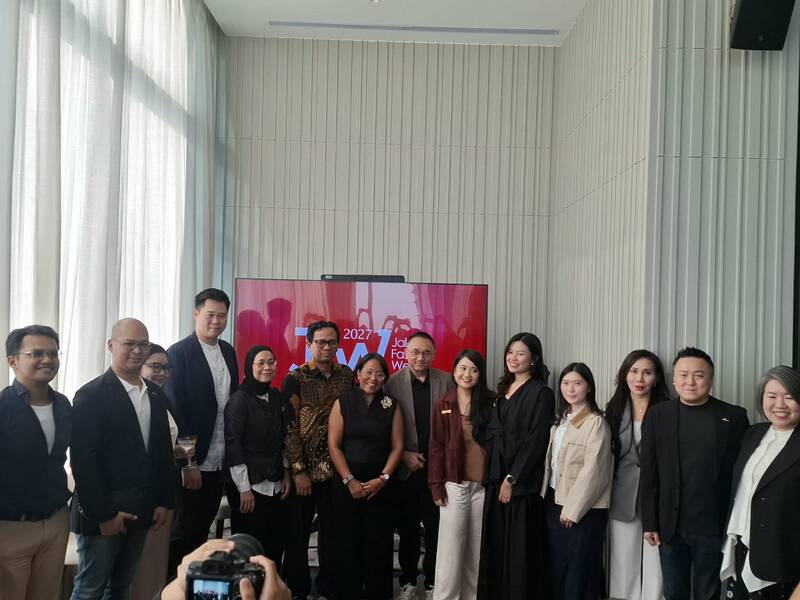 Nara sumber dan para pendukung Jakarta Fashion Week 2027
