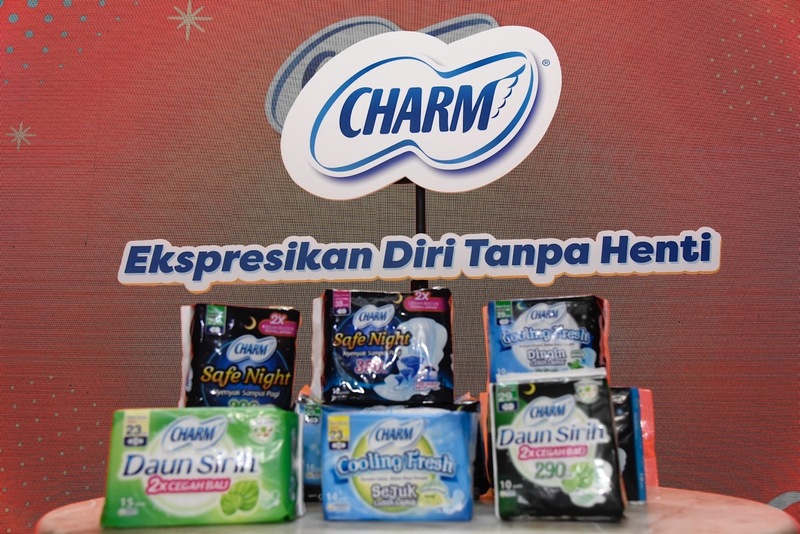Produk Charm