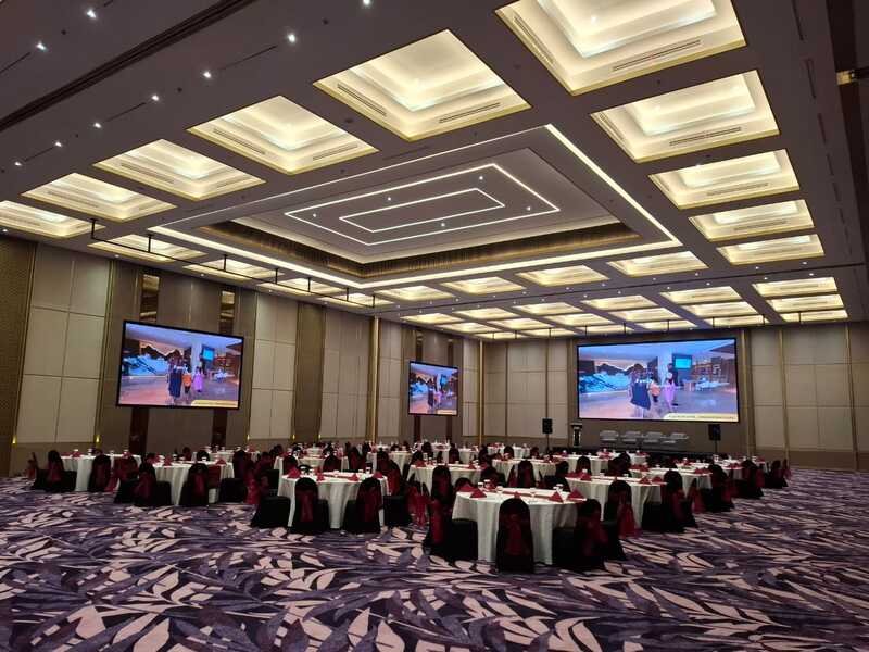 The Grand Platinum Ballroom