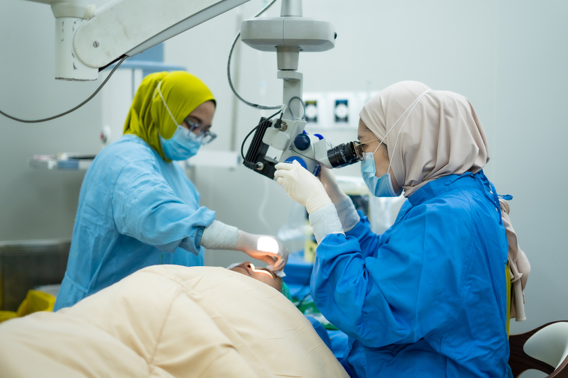 Operasi Mata di RS. Visindo