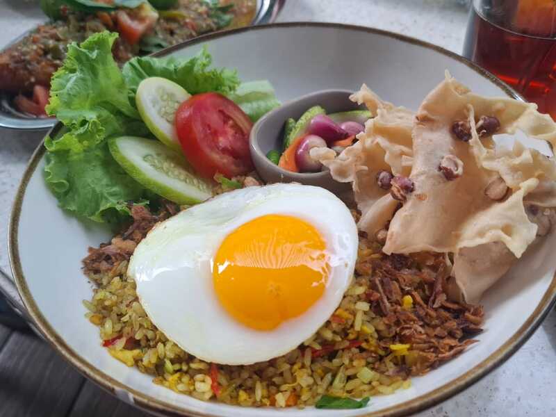 Nasi Goreng Daun Mengkudu La Gazette