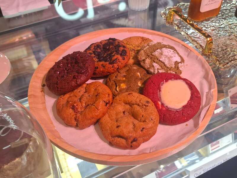 Clairmont Bintaro Fresh market