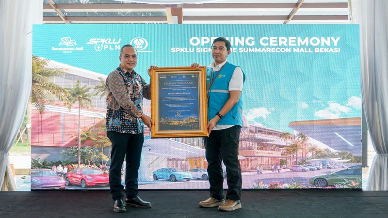 Penyerahan Simbolis Piagam Deklarasi pada Management Summarecon Bekasi